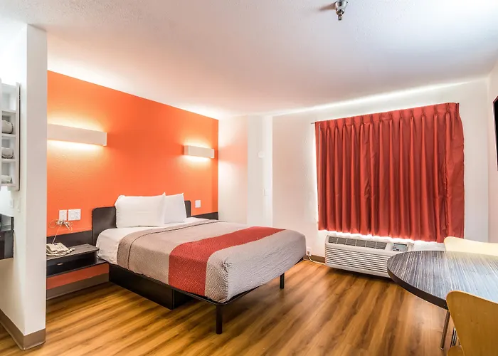 Motel 6-Harvey, Il