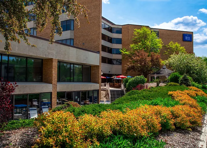 Hotel Mead Resorts & Conventions Center
