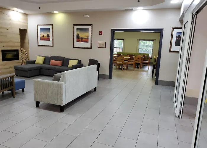 Country Inn & Suites By Radisson, Buford At Mall Of Georgia, Ga