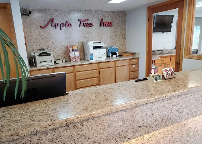 Apple Tree Inn