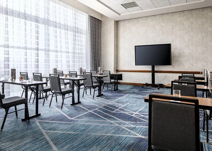 The Woodlands Waterway Marriott Hotel And Convention Center