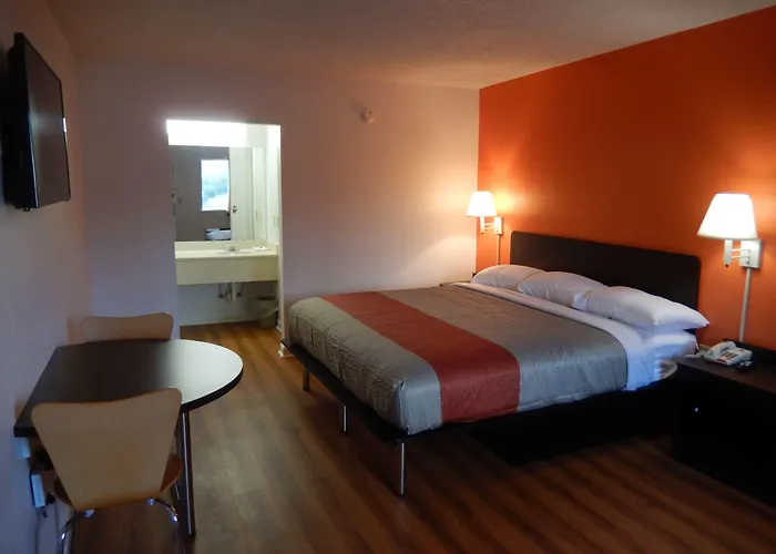 Motel 6-Warner Robins, Ga