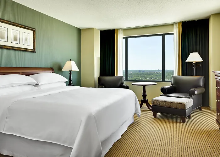 Sheraton Overland Park Hotel At The Convention Center