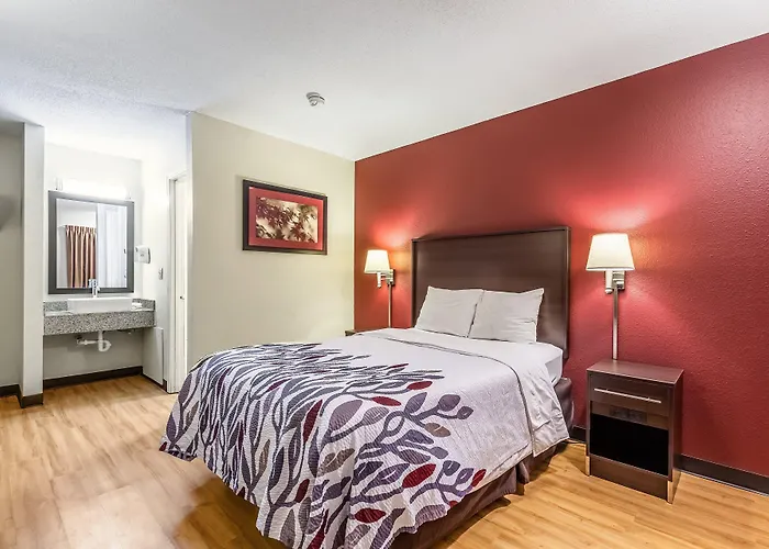 Red Roof Inn Scottsburg