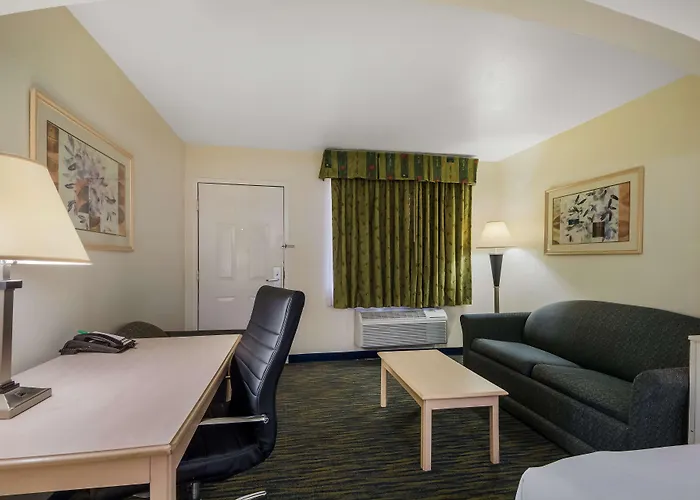 Surestay Hotel By Best Western Falfurrias