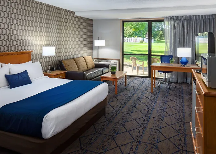 Lake Okoboji Resort And Conference Center