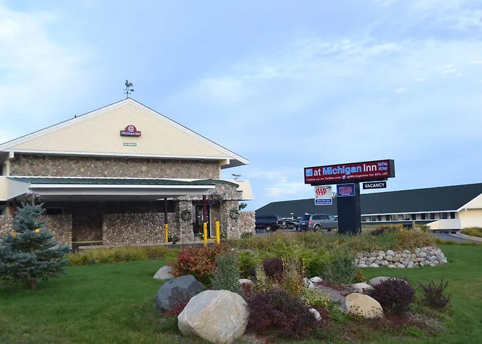 Baymont By Wyndham Petoskey