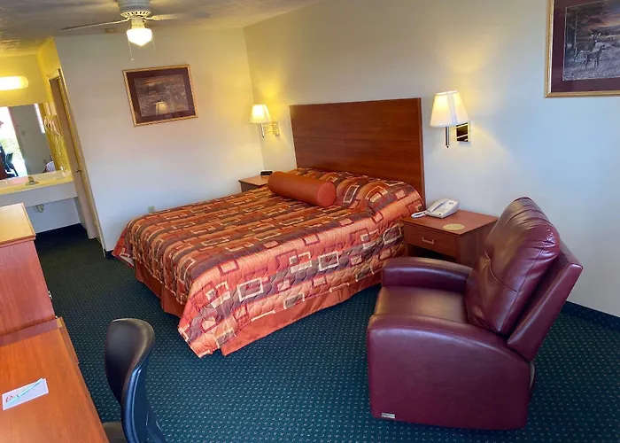 Country Hearth Inn-Union City