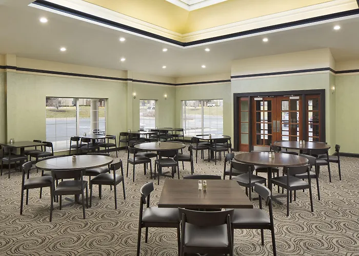 Holiday Inn Grand Rapids-Airport By Ihg