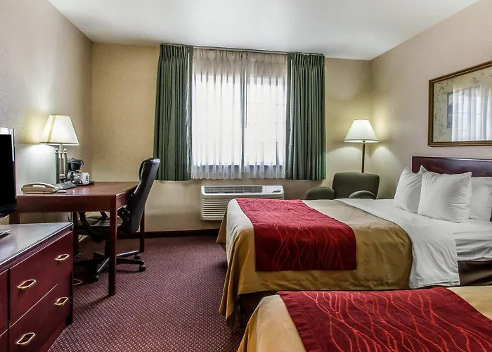 Quality Inn & Suites Fort Madison Near Hwy 61