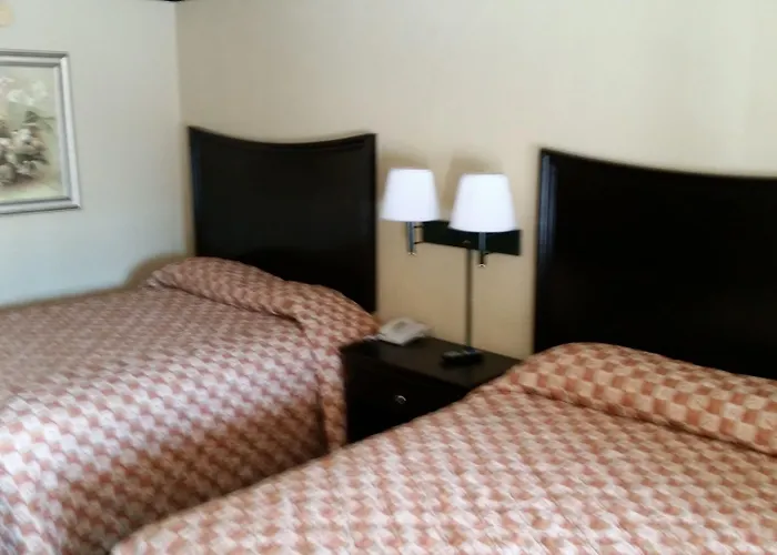 Town House Motel