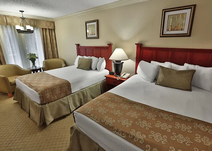 Inn Of The Hills Hotel And Conference Center