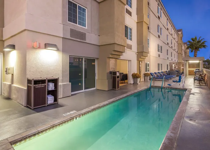 Candlewood Suites Anaheim - Resort Area By Ihg