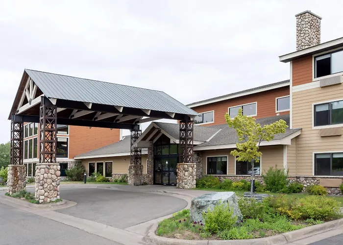 Black Beach Inn By Grandstay