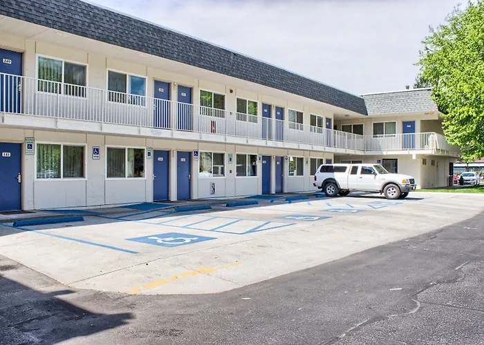 Motel 6-Issaquah, Wa - Seattle - East