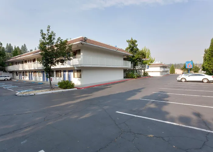 Motel 6 Weed - Mount Shasta