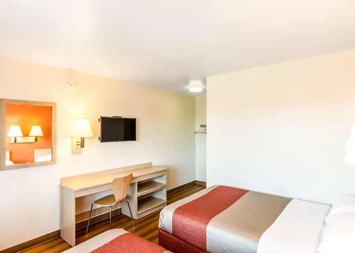 Motel 6-Redding, Ca - Central