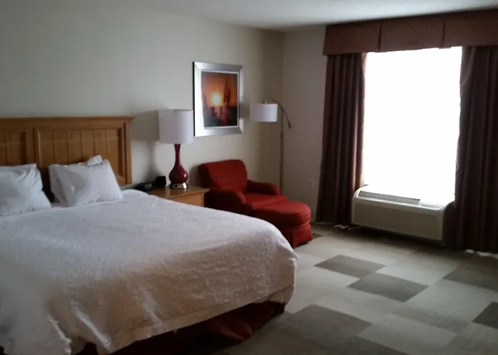 Hampton Inn Cortland, Ny