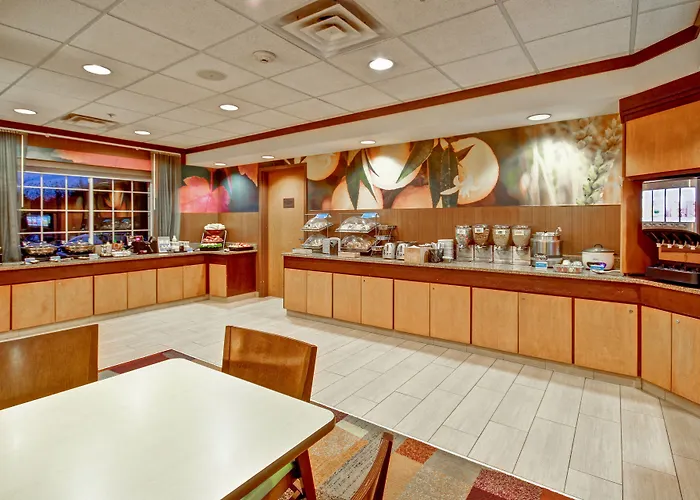 Fairfield Inn & Suites By Marriott Saratoga Malta