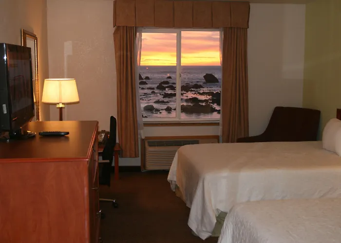 Oceanfront Lodge