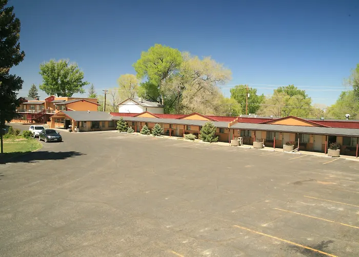 Econo Lodge Inn & Suites Montrose - Black Canyon Area