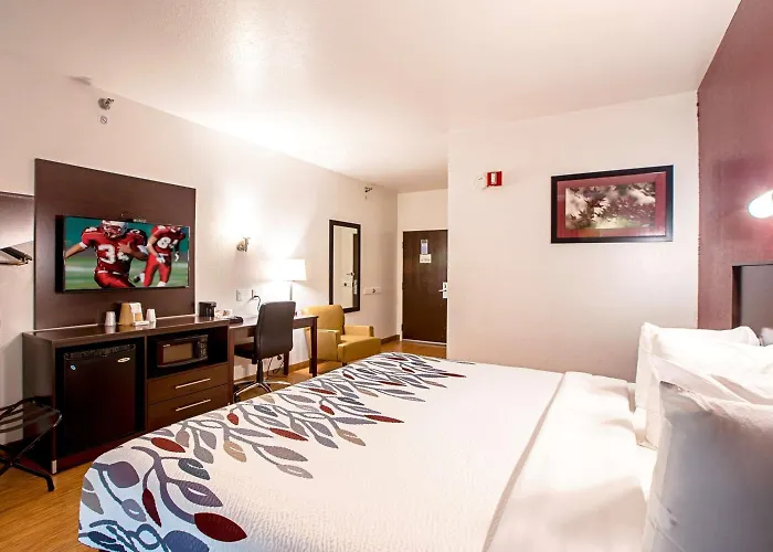 Seasons Inn Traverse City