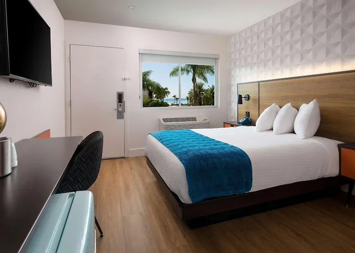 Motel 6-Santa Barbara, Ca - Beach