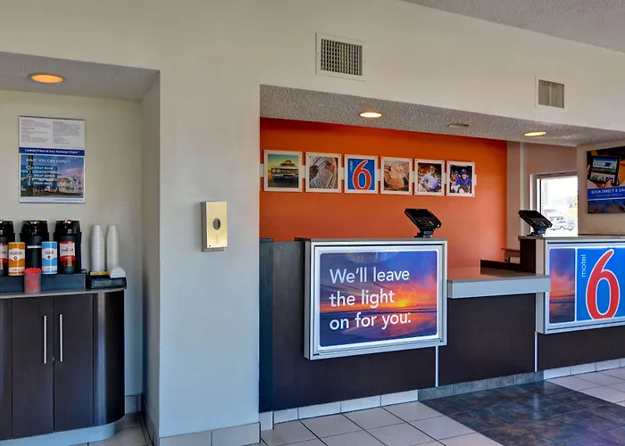 Motel 6-Cocoa Beach, Fl