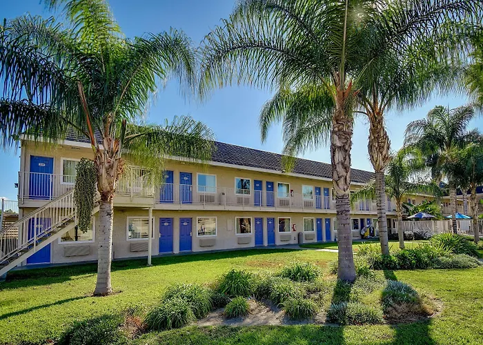 Motel 6-Riverside, Ca - South