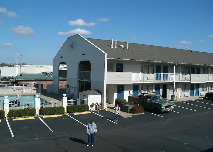 Motel 6 Millington Tn