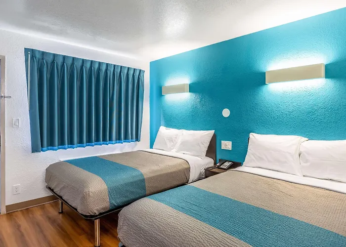 Motel 6-Valdosta, Ga - University
