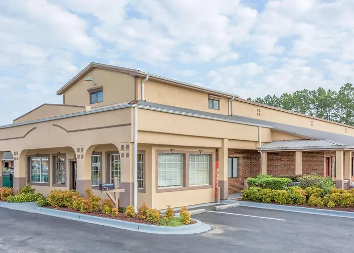 Super 8 By Wyndham Santee/I-95
