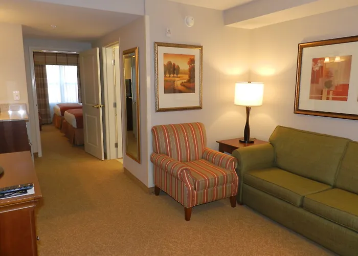 La Quinta Inn & Suites By Wyndam Knoxville West