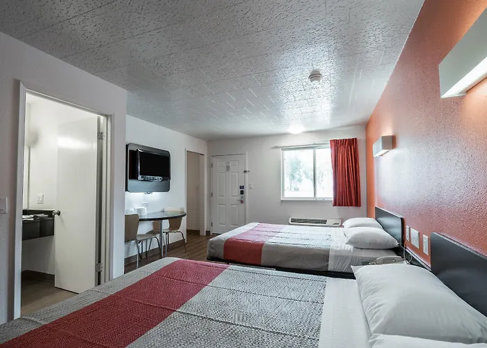 Motel 6-Fallon, Nv