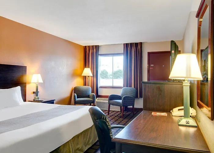 Econo Lodge Sharon - Foxborough