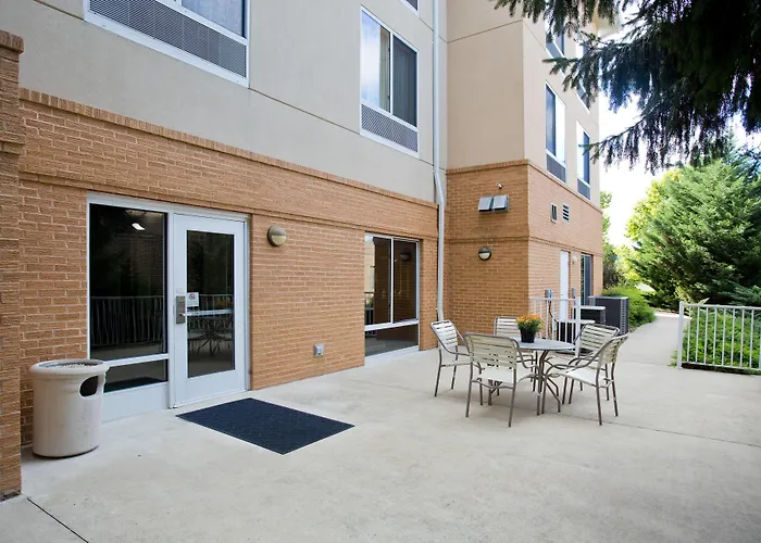 Fairfield Inn And Suites By Marriott Winchester