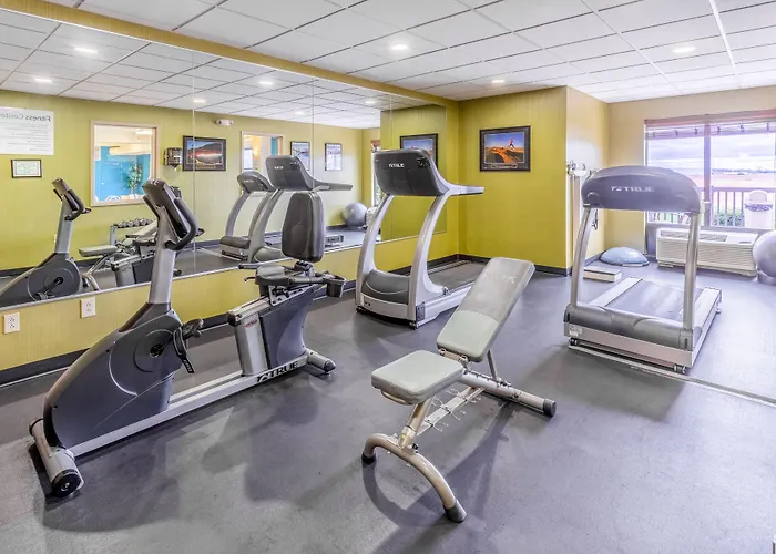 Holiday Inn Express Hotel & Suites Bowling Green By Ihg