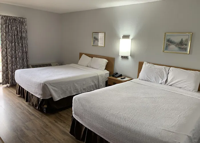 Days Inn By Wyndham Waynesville Nc