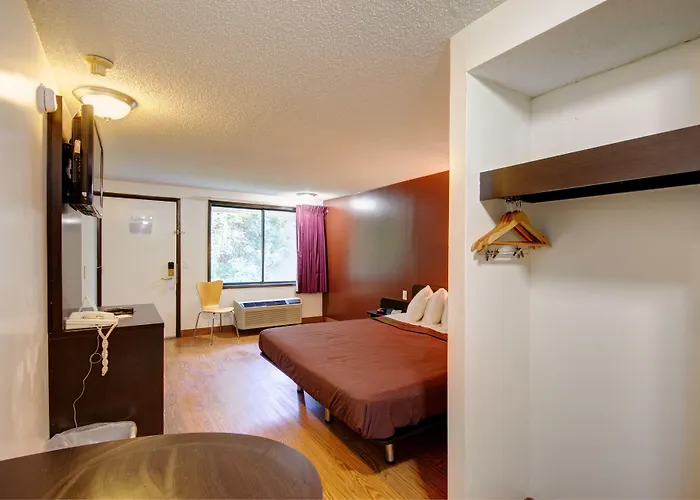 Americas Best Value Inn Heath-Newark