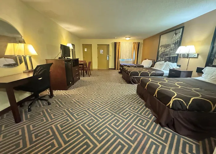 Super 8 By Wyndham Laurel