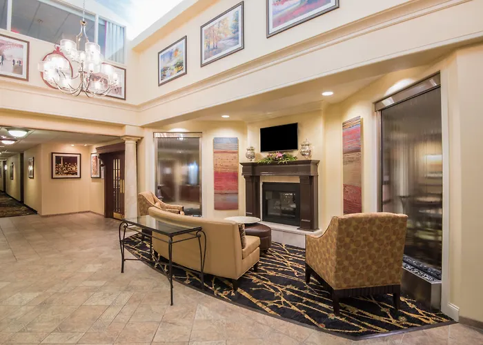 Holiday Inn Express & Suites - Sharon-Hermitage By Ihg