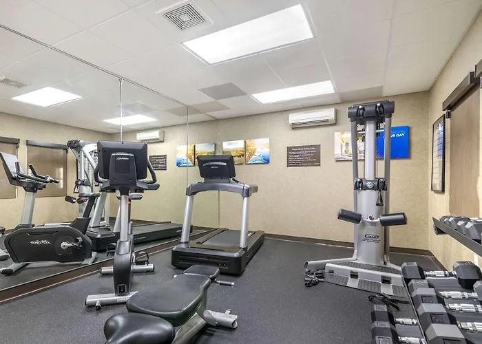 Comfort Inn & Suites Dover-Portsmouth