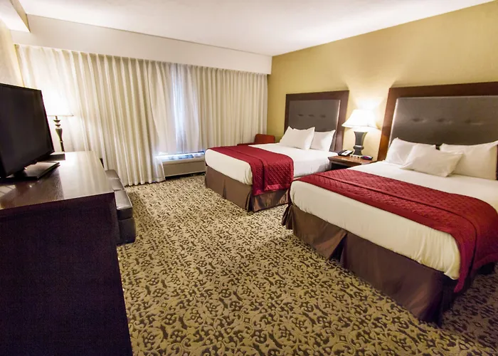 Grand Oaks Hotel