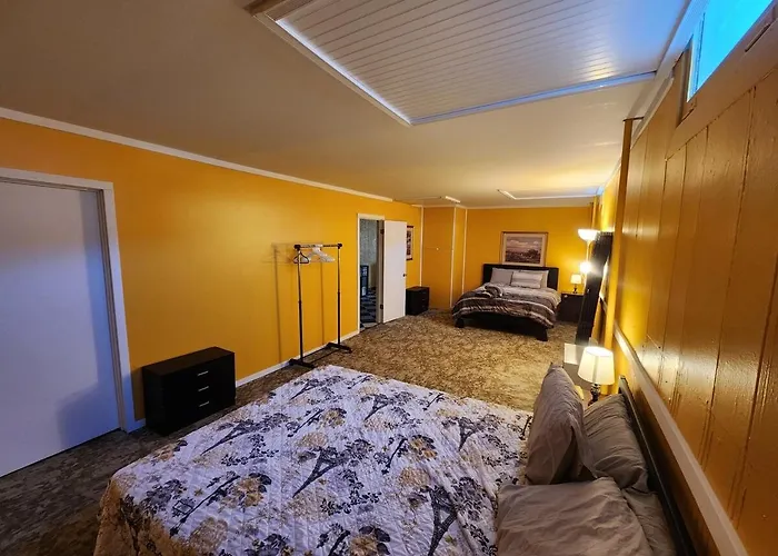 Trailside Furnished Apartment