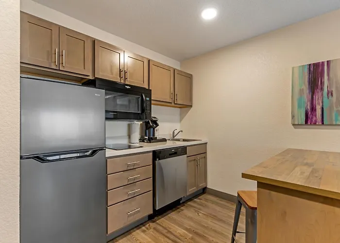 Executive Residency By Best Western Waterloo & Cedar Falls