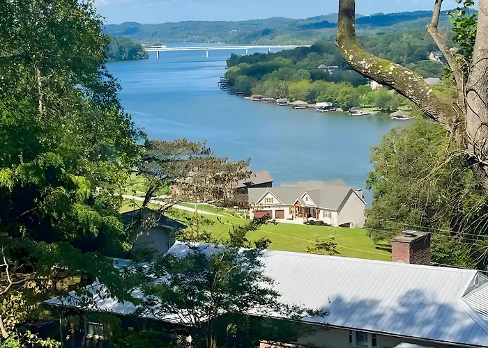 River View Retreat Near Watts Bar Lake