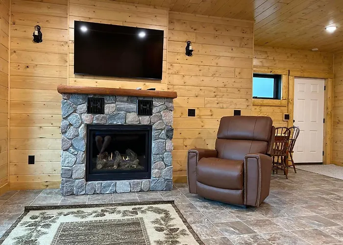 Cedar Studio At Pine Cone Lodge