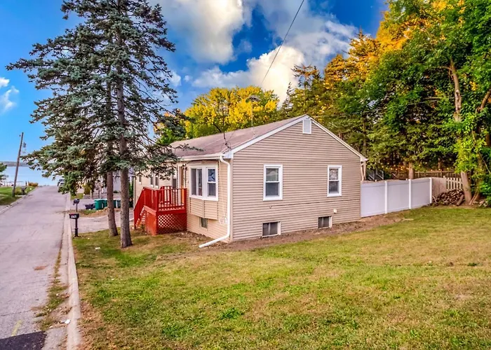 Mineola Bay Lakeview And Access - Fully Furnished Monthly & Seasonal Rental In Fox Lake