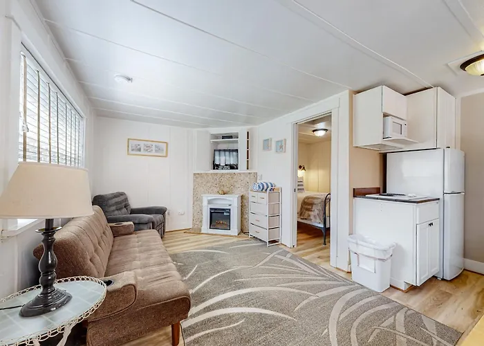 Hidden Villa Cottage #2 - The Shell Cottage