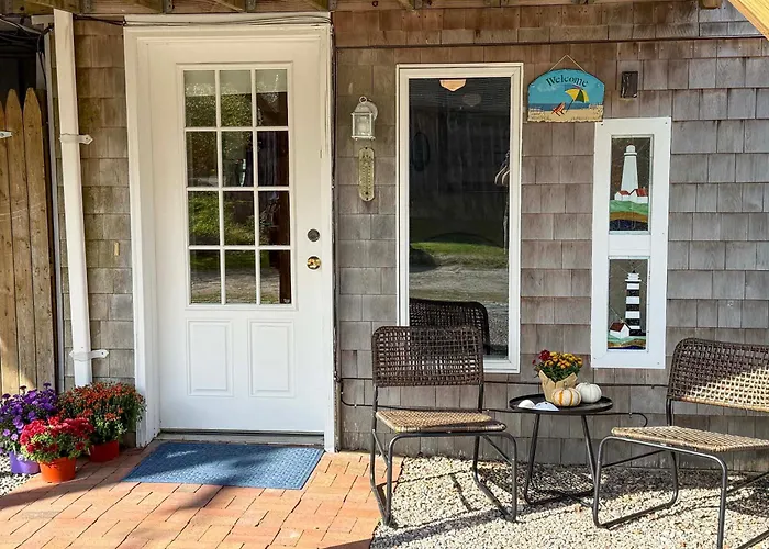 Dock + Water Access: Charlestown Beach Escape!